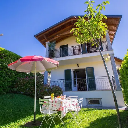 Casa Delle Mele בית נופש Mezzegra